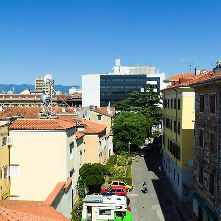 Apartment Mia Rijeka Bagian luar foto